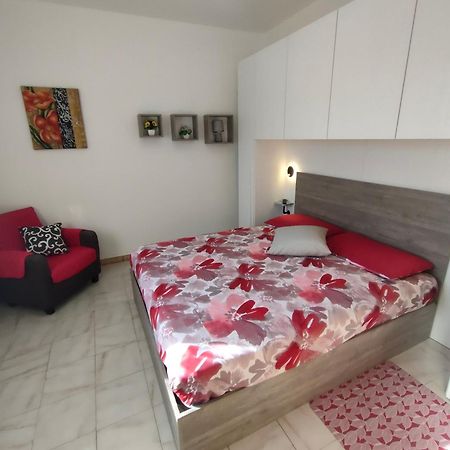 Domu De Babbai Apartment Assemini Exterior photo